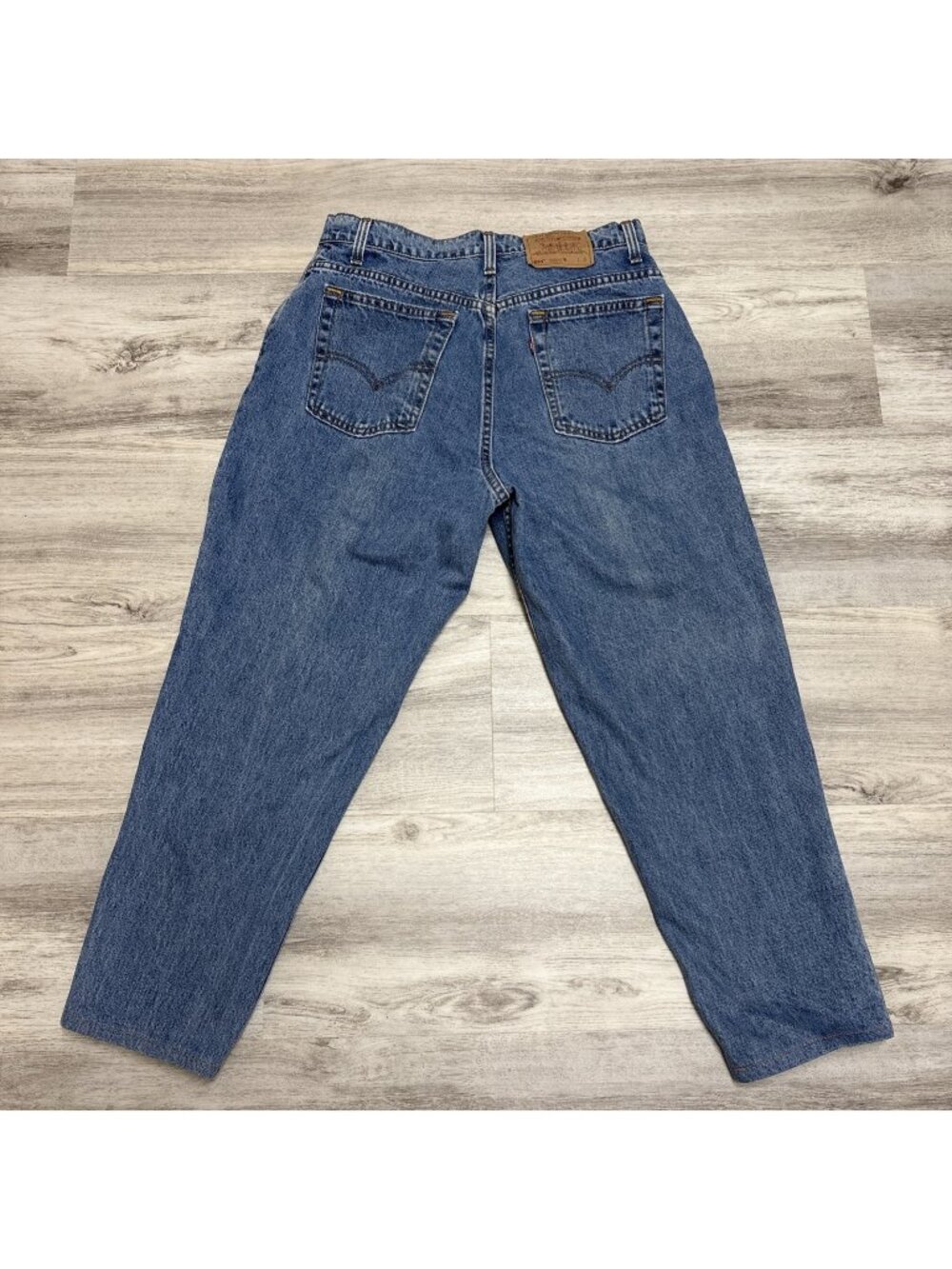 Vtg Levis 551 Jeans Womens 16 Short Blue Relaxed Fit Tapered Stonewash 34x27 USA